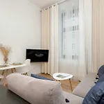 Nowoczesne Studia Blisko Centrum Gdanska By Renters Gdansk