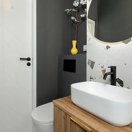 Nowoczesne Studia Blisko Centrum Gdanska By Renters Lejlighed