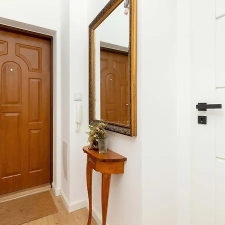 Appartement Nowoczesne Studia Blisko Centrum Gdanska By Rent Like Gdańsk