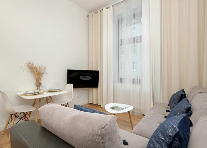 Nowoczesne Studia Blisko Centrum Gdanska By Renters 格但斯克