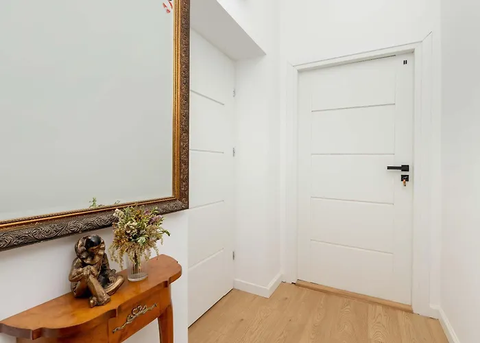 Nowoczesne Studia Blisko Centrum Gdanska By Rent Like 그단스크